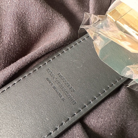 MCM UNCUT BELT - Picture 6 of 6